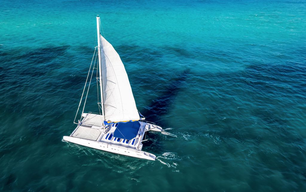 19.- Sea Passion III - 80 PAX